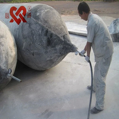 حقائب هوائية إطلاق سفن ضغطية 50-500 ملم قطر 10-1000 طن قدرة الوزن تقنية ذراع واحدة / مزدوجة