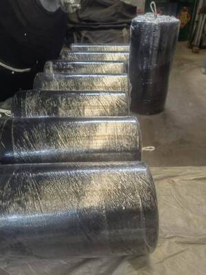 واقيات الرفارف البحرية من البولي يوريثين الرغوي المطاطي تتميز بمرونة ممتازة ومقاومة للإجهاد البيئي البحري